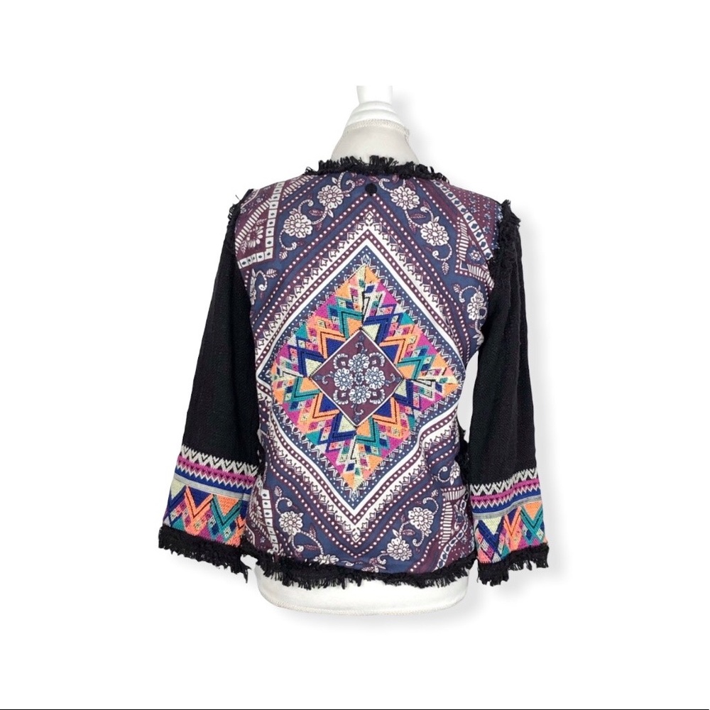 Billabong Women’s Lou Embroidered Black Cropped Jacket size Medium - Picture 5 of 8